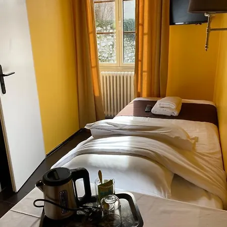 Du Chateau Annecy